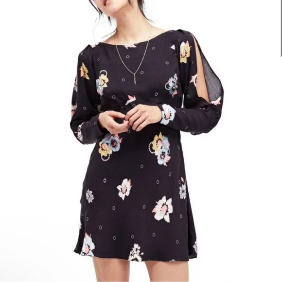 NWT FREE PEOPLE Black Floral Mini “Night Combo” Sunshadow Dress Size 4 - Picture 6 of 14